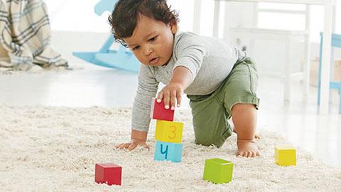 Etapas do desenvolvimento do meu filho com 15 meses - mobilidade