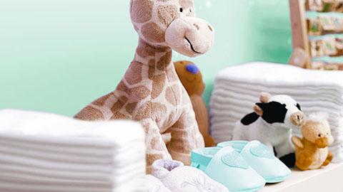 Prepare um quarto estimulante para o bebé